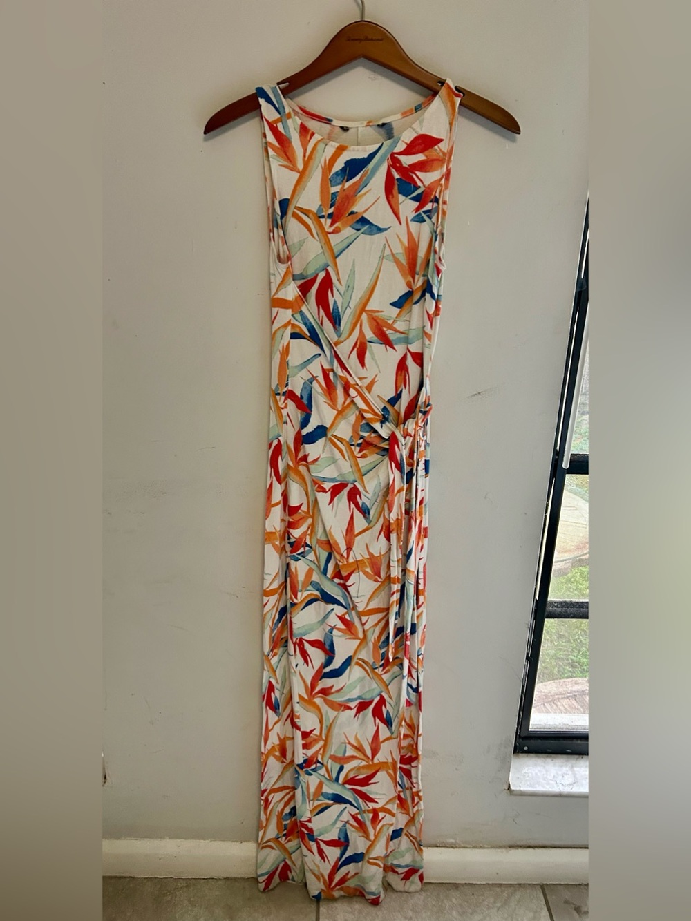 Tommy Bahama White Maxi Skirt with Multicolor Tropical Leaf Print